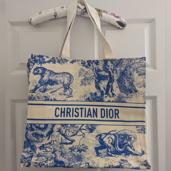 Dioriviera Tote NWOT - Picture 2 of 8